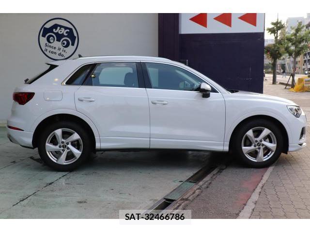 Audi Q3 2023-01 8222499-5