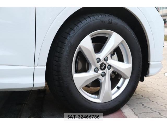 Audi Q3 2023-01 8222499-7