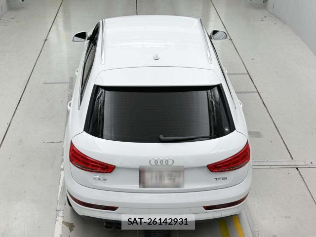 Audi Q3 2017-08 8223770-7