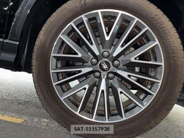 Audi Q3 2024-06 8223771-5