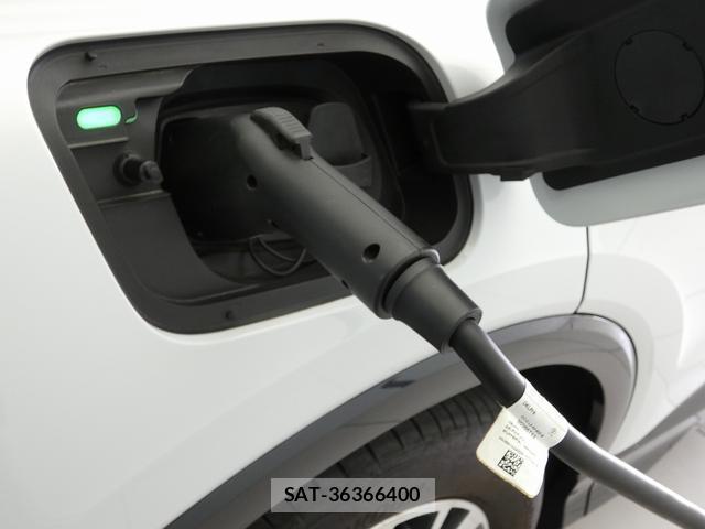 Audi E-TRON 2024-12 8219299-10