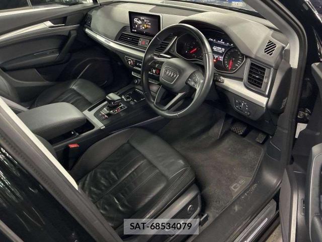 Audi Q5 2017-09 8218904-11