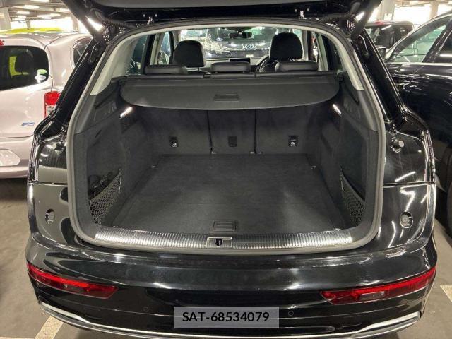 Audi Q5 2017-09 8218904-8