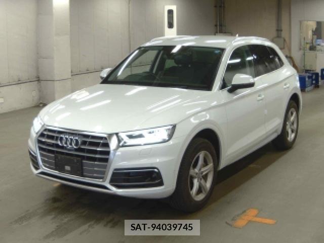 Audi Q5 2021-02 8219041-0