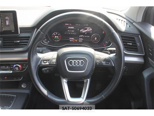 Audi Q5 2019-02 8222004-19