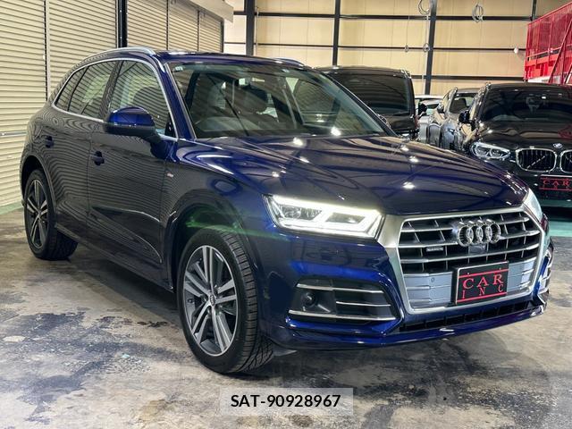 Audi Q5 2019-09 8223008-1