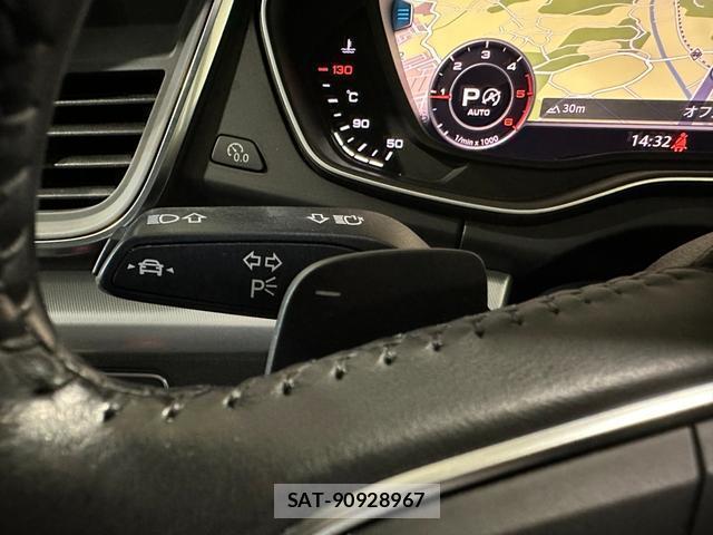 Audi Q5 2019-09 8223008-12