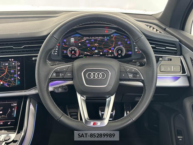 Audi Q7 2024-10 8220618-11
