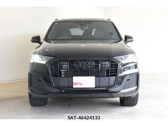 Audi Q7 2024-10 8220619-16