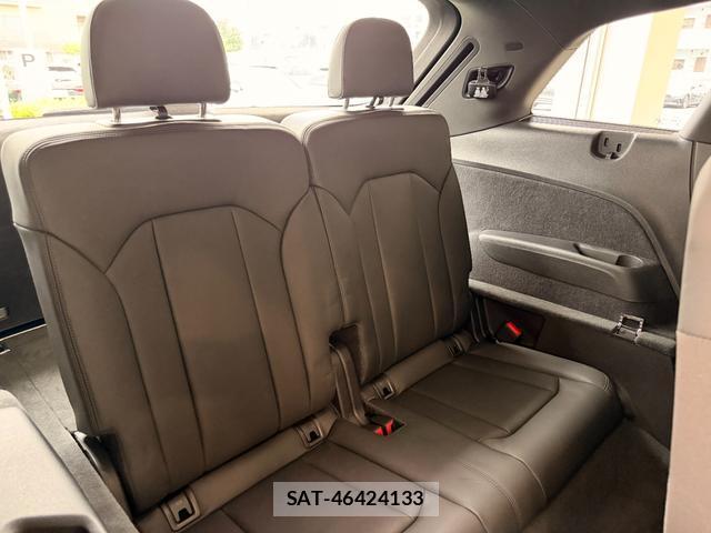 Audi Q7 2024-10 8220619-9