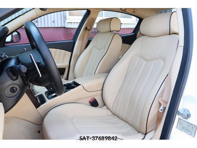 Maserati QUATTROPORTE 2012-12 8220826-3