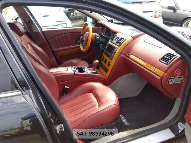 Maserati QUATTROPORTE 2007-07 8223057-2