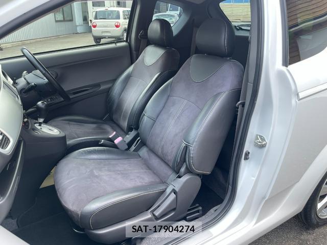 Subaru R1 2010-03 8221526-11