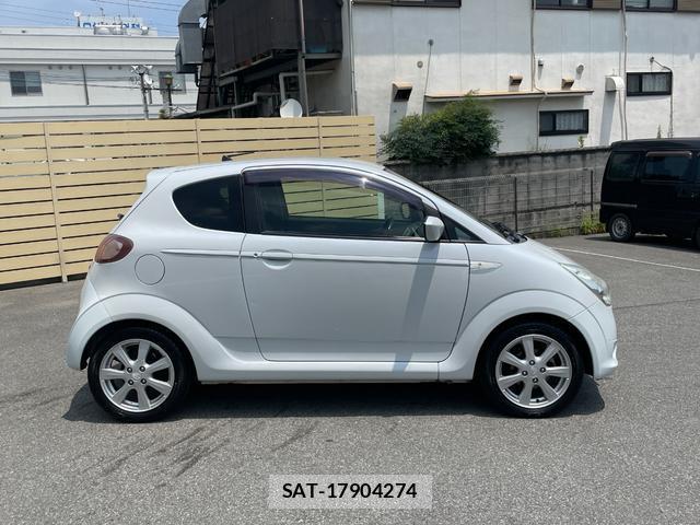Subaru R1 2010-03 8221526-3