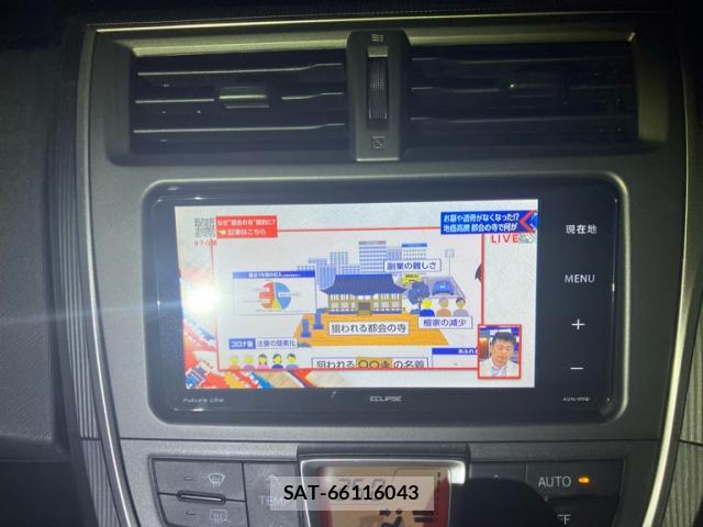 Toyota RACTIS 2014-03 8219622-17