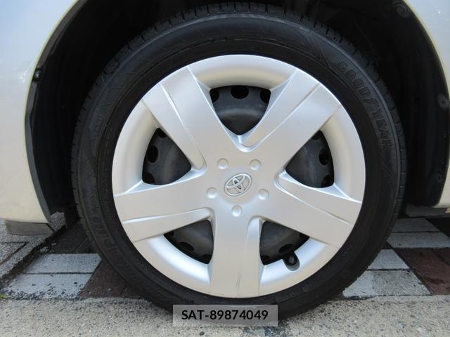 Toyota RACTIS 2011-10 8224599-11