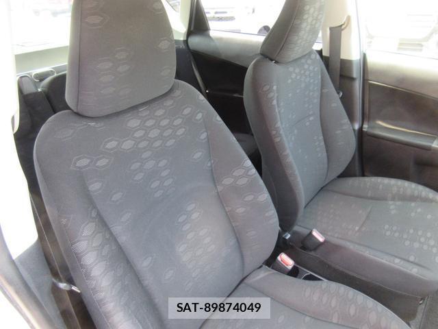 Toyota RACTIS 2011-10 8224599-14