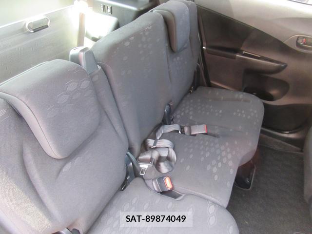 Toyota RACTIS 2011-10 8224599-15