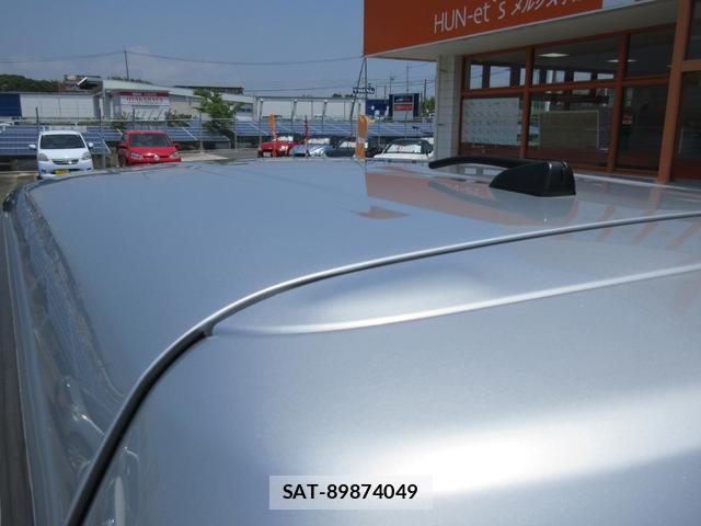 Toyota RACTIS 2011-10 8224599-8