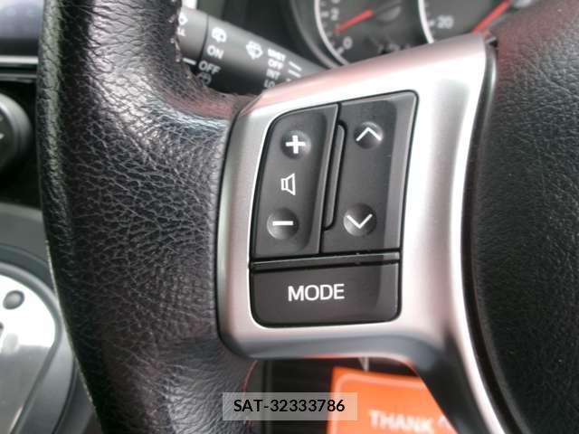 Toyota RACTIS 2013-03 8225653-10