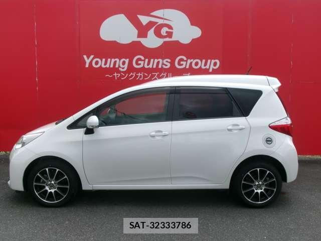 Toyota RACTIS 2013-03 8225653-16