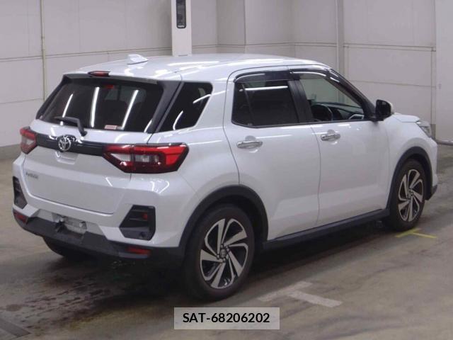 Toyota RAIZE 2021-07 8216430-1