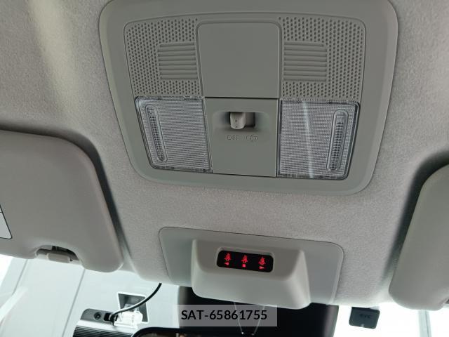 Toyota RAIZE 2025-09 8216662-18