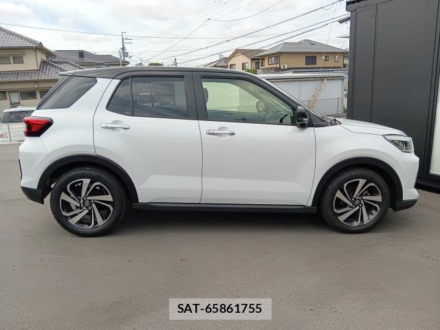 Toyota RAIZE 2025-09 8216662-3