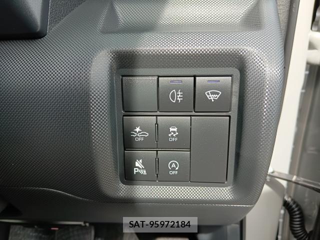 Toyota RAIZE 2025-09 8216663-12