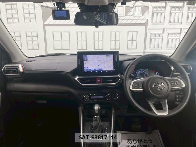 Toyota RAIZE 2021-01 8216903-1