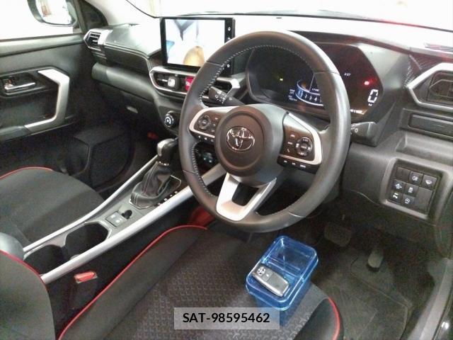 Toyota RAIZE 2022-07 8217791-2