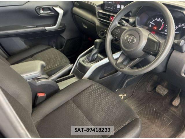 Toyota RAIZE 2021-07 8217959-2