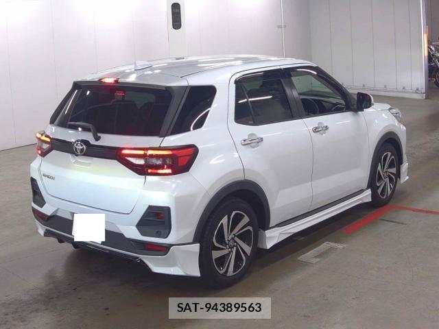 Toyota RAIZE 2023-04 8218039-4