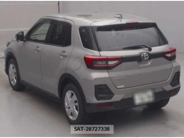 Toyota RAIZE 2022-06 8218079-1