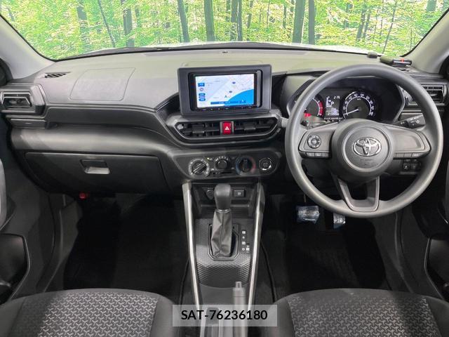 Toyota RAIZE 2025-05 8221086-1
