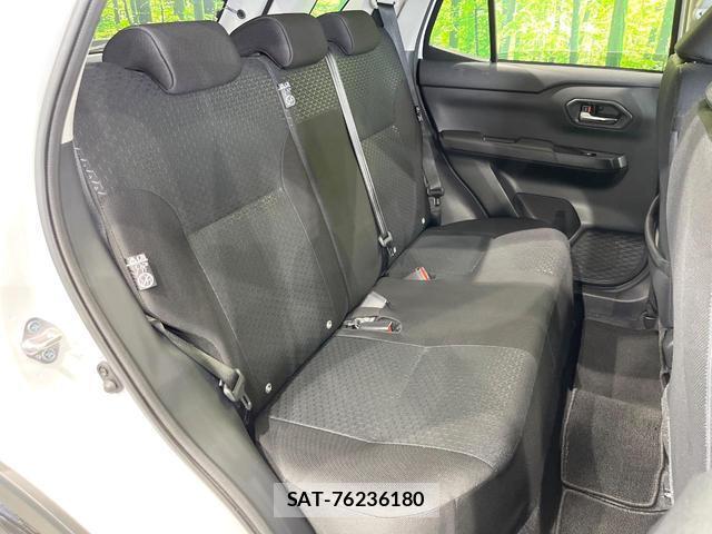 Toyota RAIZE 2025-05 8221086-8