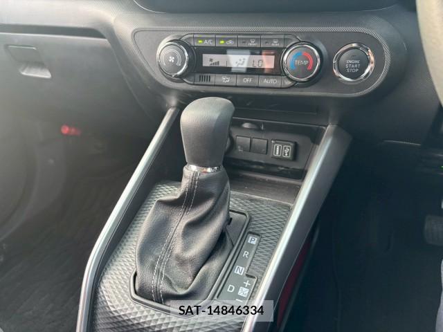 Toyota RAIZE 2025-09 8221460-15