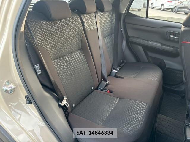 Toyota RAIZE 2025-09 8221460-7