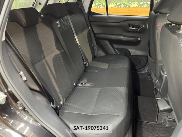 Toyota RAIZE 2020-07 8223390-8