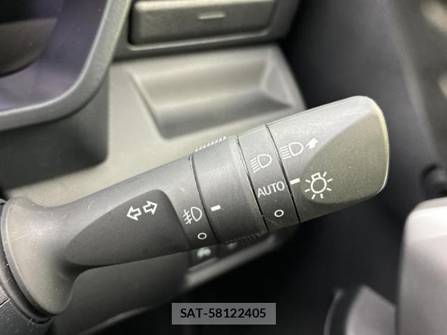 Toyota RAIZE 2023-10 8225412-13
