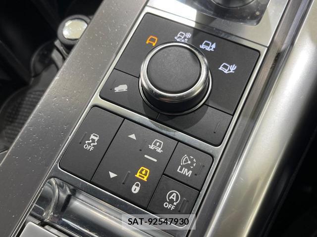 Land Rover RANGE ROVER SPORT 2018-03 8219463-6