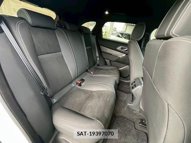 Land Rover RANGE ROVER VELAR 2018-11 8224274-11