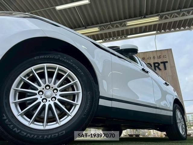 Land Rover RANGE ROVER VELAR 2018-11 8224274-18
