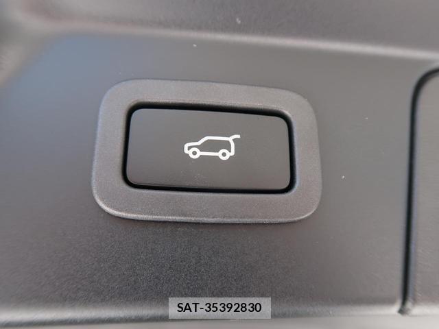 Land Rover RANGE ROVER VELAR 2017-12 8224458-7