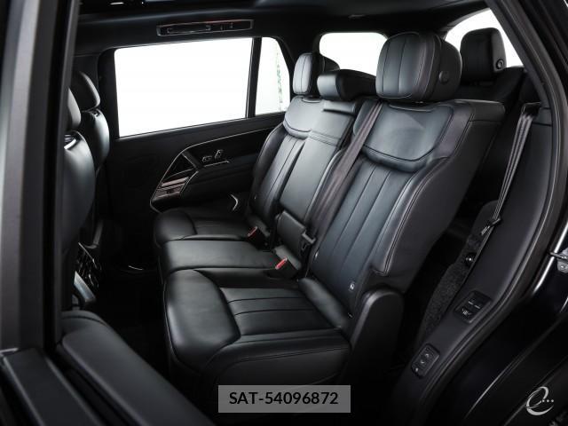 Land Rover RANGE ROVER 2023-06 8218434-3
