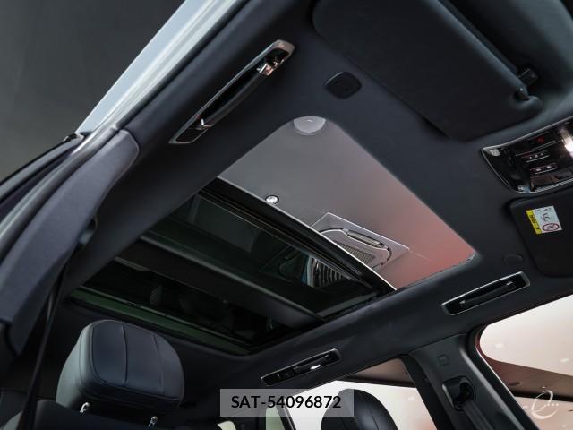 Land Rover RANGE ROVER 2023-06 8218434-4