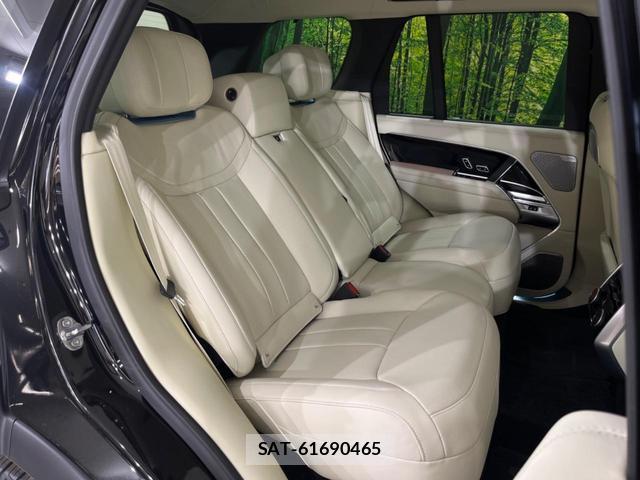 Land Rover RANGE ROVER 2025-11 8219460-11