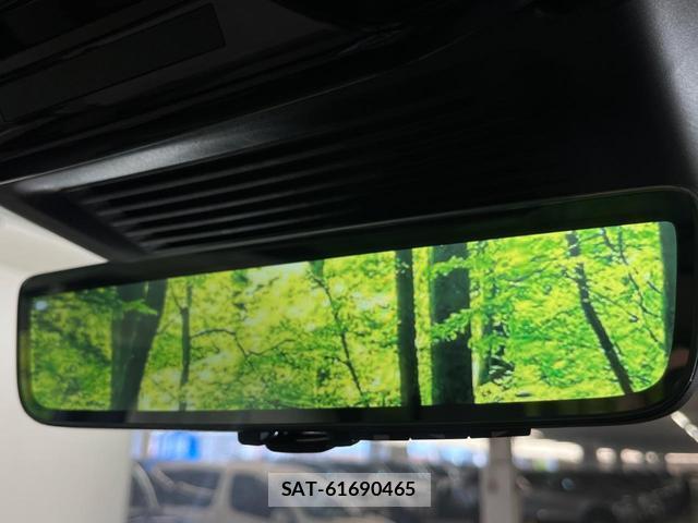 Land Rover RANGE ROVER 2025-11 8219460-4