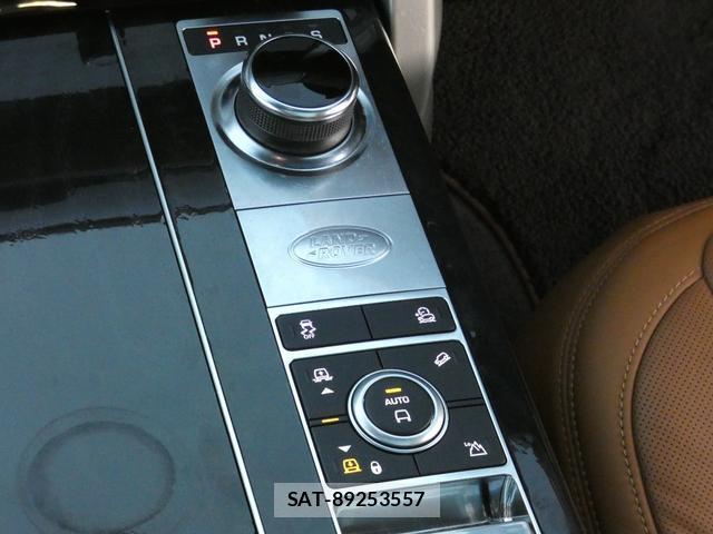 Land Rover RANGE ROVER 2019-04 8222617-9