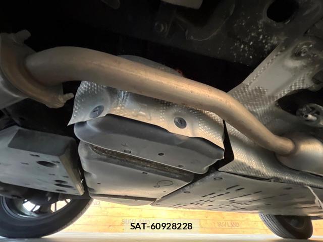 Toyota RAV4 PHV 2021-07 8220361-18